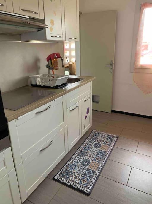 Appartement Familial En Bord De Mer Ла Сен-сюр-Мер Екстериор снимка